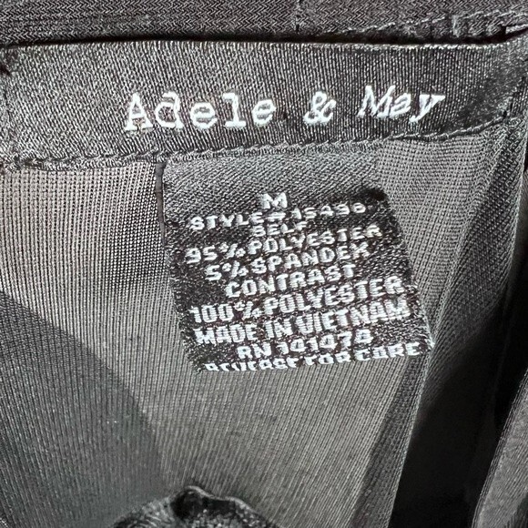 Adele & May black sheer yoke top size medium - Picture 4 of 4